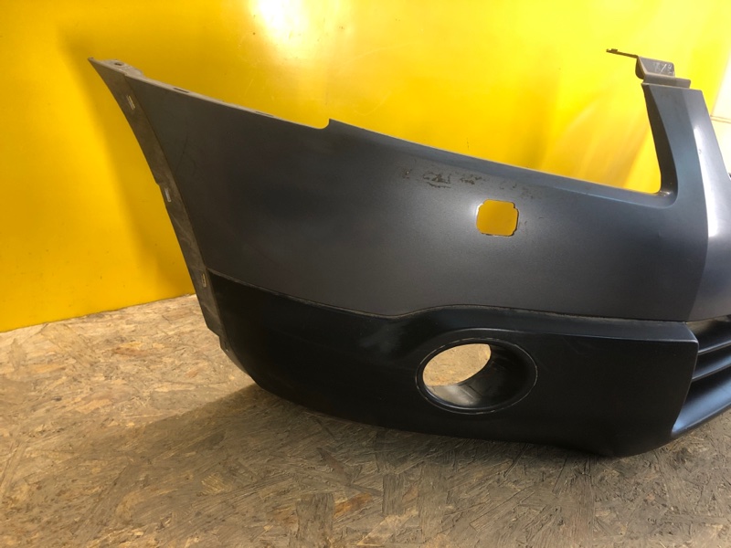 Бампер передний NISSAN QASHQAI 07-14