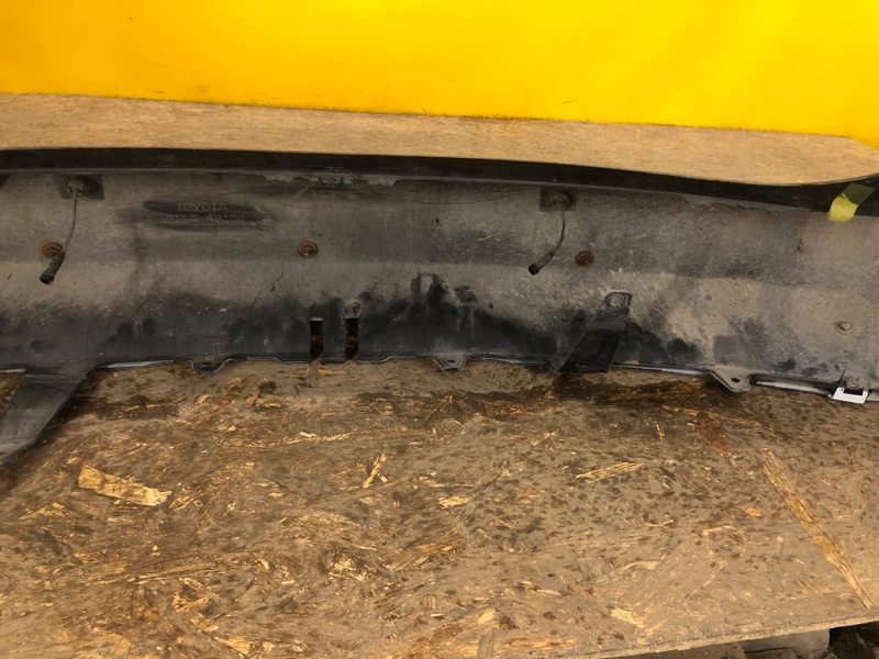 Бампер задний RAV4 13-19