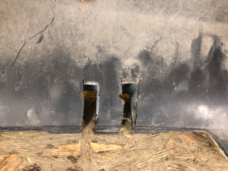 Бампер задний RAV4 13-19