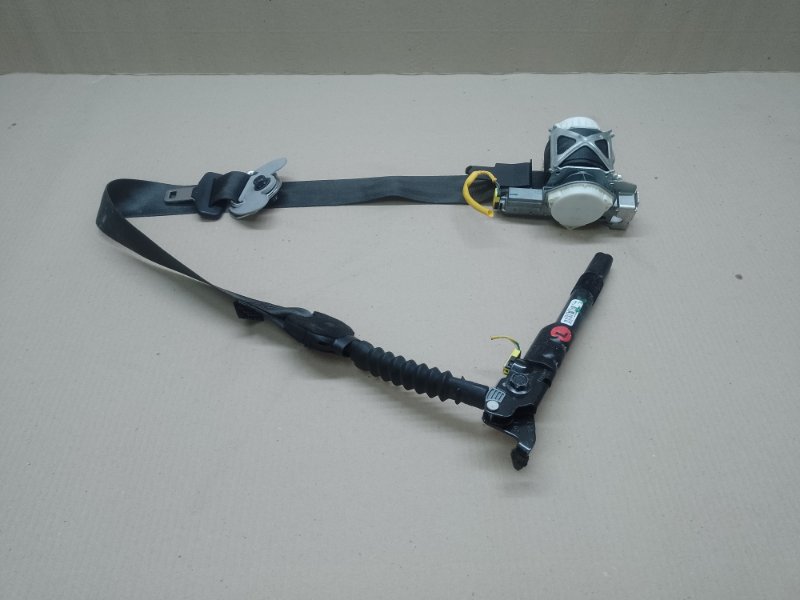 Ремень безопасности левый HYUNDAI SONATA YF 10-14 2012 2.4 G4KK 88810-4R000RY Б/У