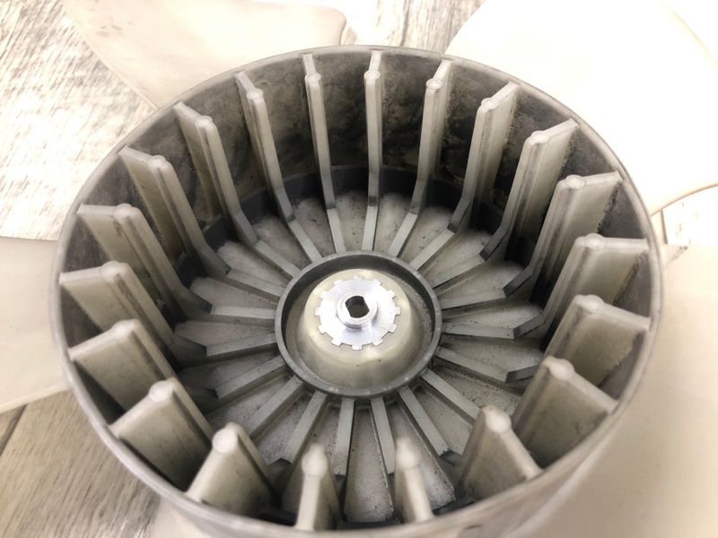 Крыльчатка вентилятора основного радиатора левая MAZDA CX-9 06-16 3.7 CA