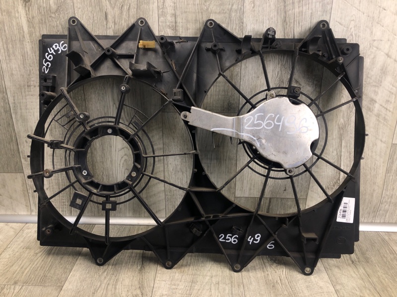 Диффузор вентилятора основного радиатора MAZDA CX-9 06-16 2012 3.7 CA CA27-15-025 Б/У