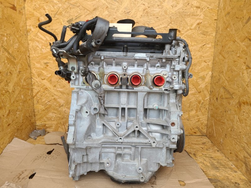Двигатель бензин NISSAN SENTRA B17 12-21 2013 1.8 MRA8DE Б/У