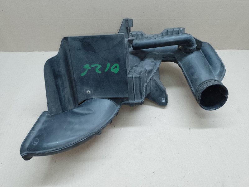 Резонатор воздушного фильтра MAZDA 3 BK 03-08 BK 2.3 L3