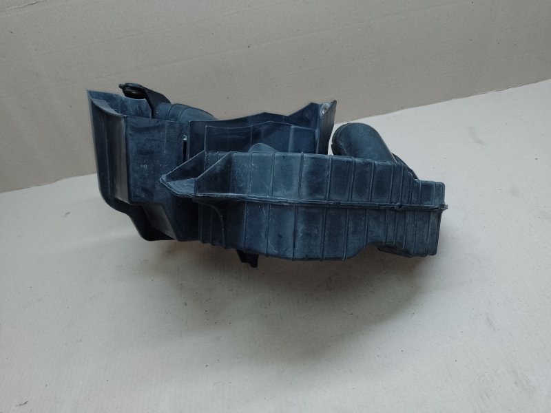 Резонатор воздушного фильтра 3 BK 03-08 2006 BK 2.3 L3