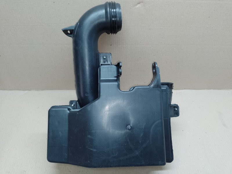 Резонатор воздушного фильтра KIA FORTE YD 12- 28220-A7000 новая