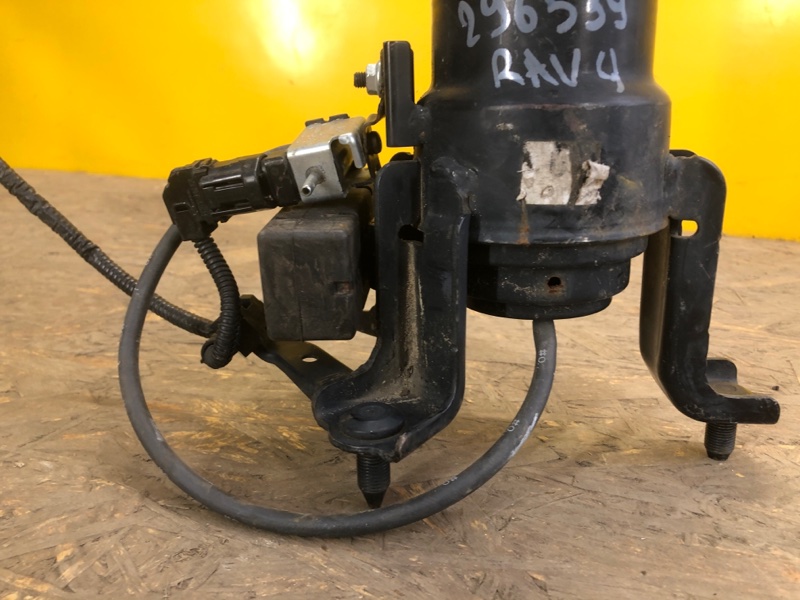 Подушка двигателя RAV4 18-