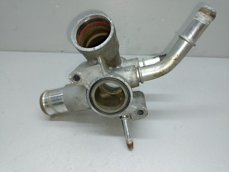 Корпус термостата EDGE 15- 2016 C35PDED 3.5L Корпус термостата EDGE 15- 2016 C35PDED 3.5L