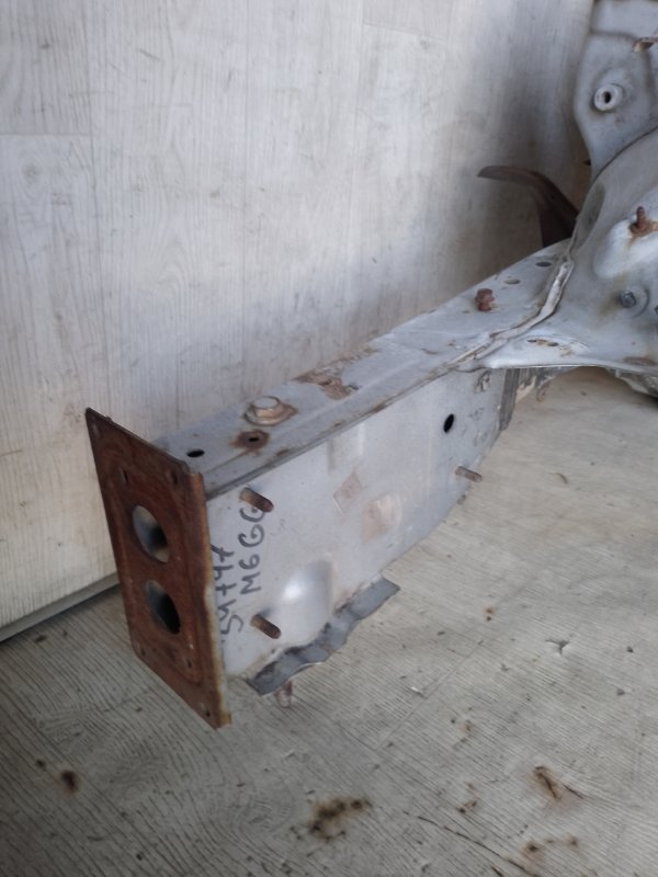 Четверть кузова передняя левый MAZDA 6 GG 02-07