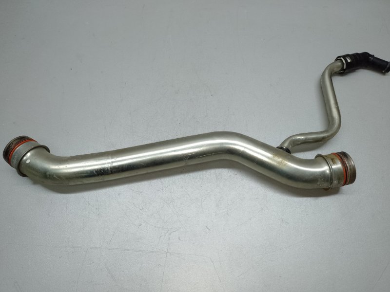 Патрубок системы охлаждения FORD EDGE 15- 2016 C35PDED 3.5L DG1Z-8A505-A Б/У