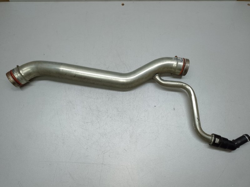 Патрубок системы охлаждения EDGE 15- 2016 C35PDED 3.5L