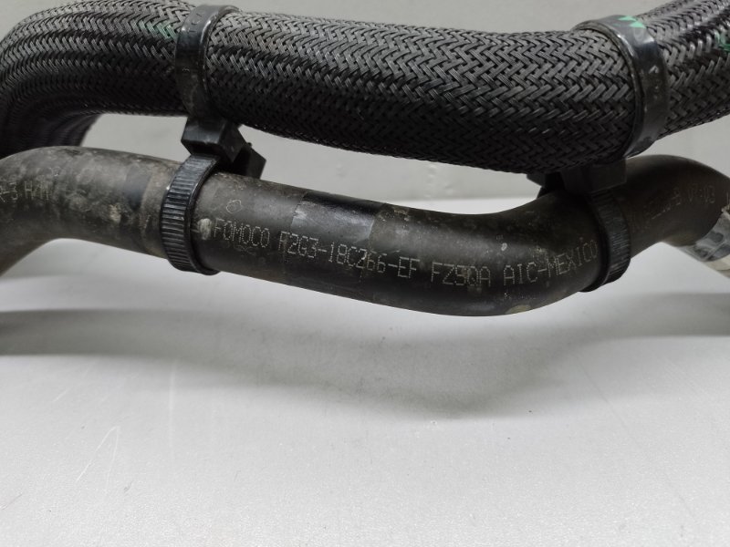 Патрубок радиатора печки FORD EDGE 15- C35PDED 3.5L Патрубок радиатора печки FORD EDGE 15- C35PDED 3.5L