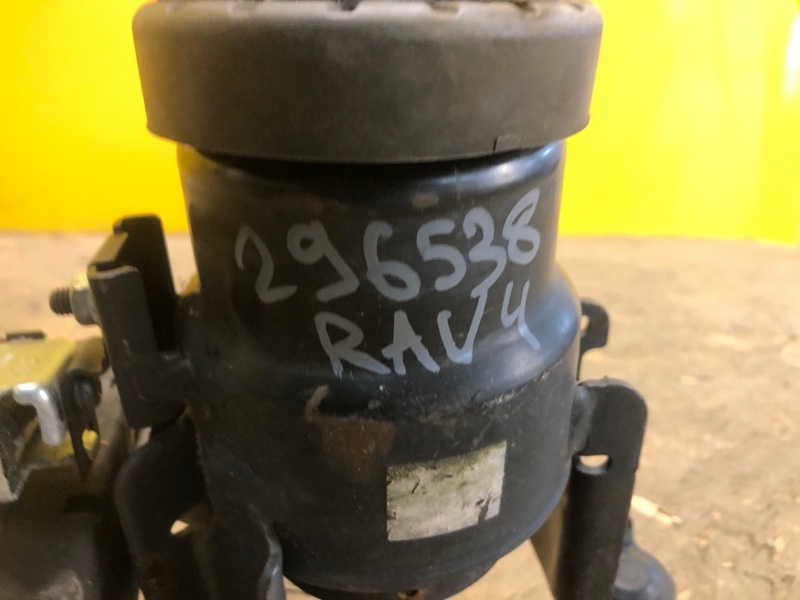 Подушка двигателя RAV4 18-
