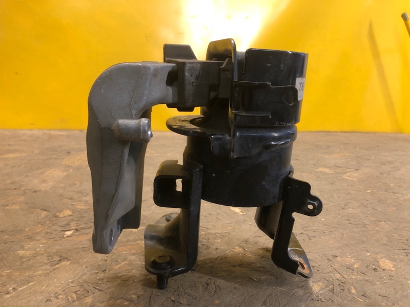 Подушка двигателя RAV4 18-