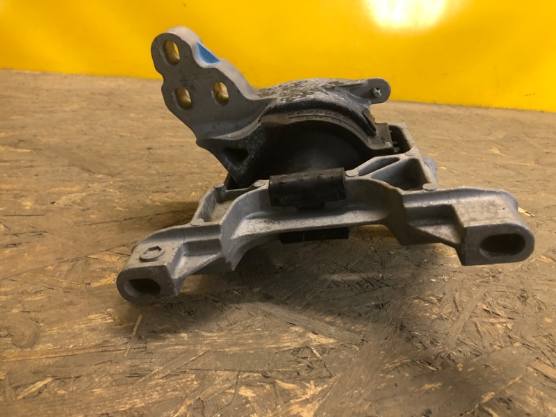 Подушка двигателя правая MAZDA CX-5 (KF) 16-21