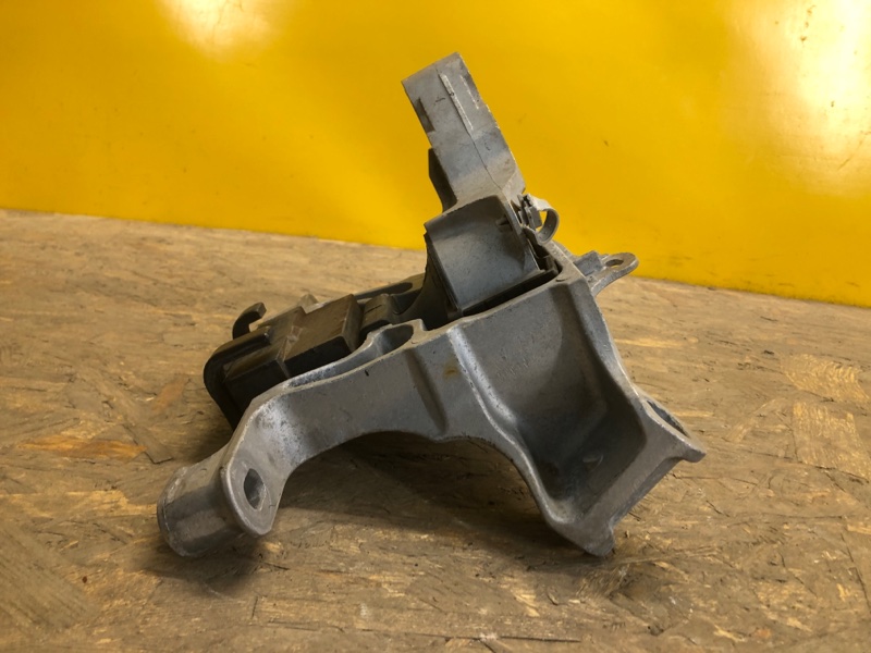 Подушка двигателя CX-3 14-18