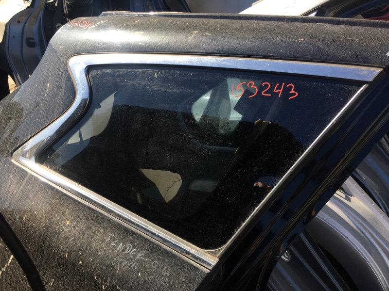 Стекло в кузов заднее правое INFINITI QX60/JX35 12-20 2015 Внедорожник 3.5 83300-3JA3A Б/У