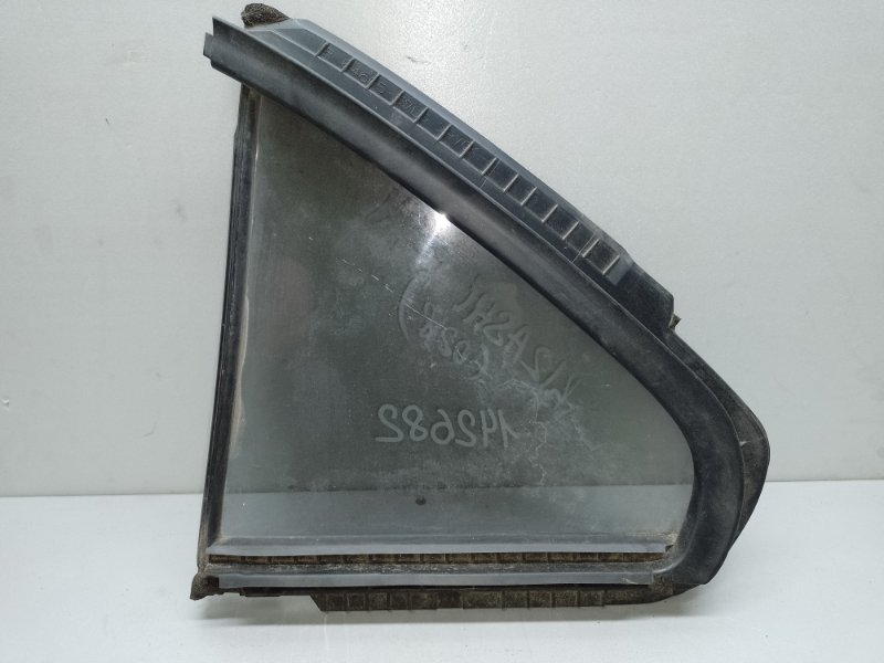 Стекло двери глухое заднее правое KIZASHI 09-14 2011 Седан 2.4