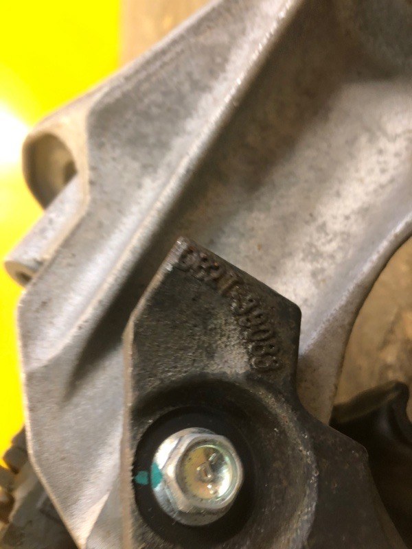 Подушка АКПП CX-3 14-18