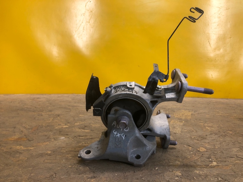 Запчасть подушка акпп TOYOTA RAV4 18- 1237125060 Б/У Подушка АКПП TOYOTA RAV4 18- 1237125060 Б/У