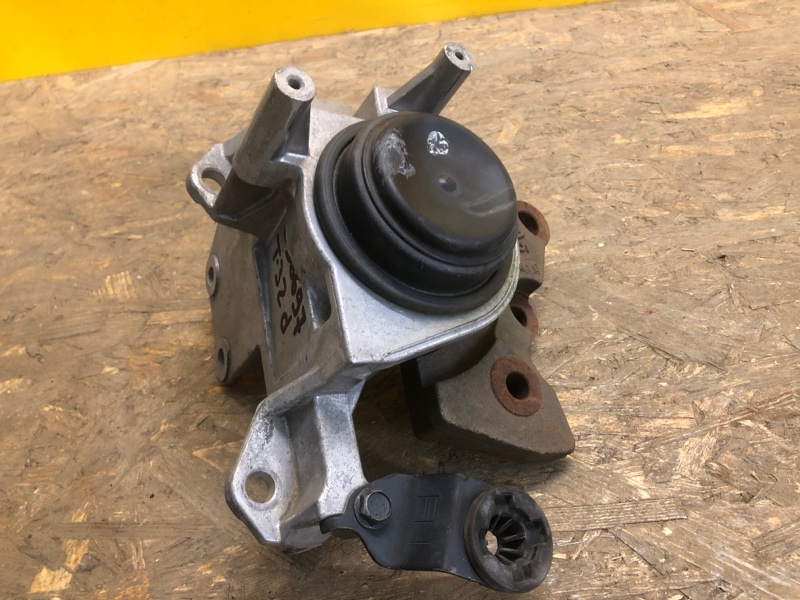 Подушка двигателя X-TRAIL/ROGUE T32 13-20