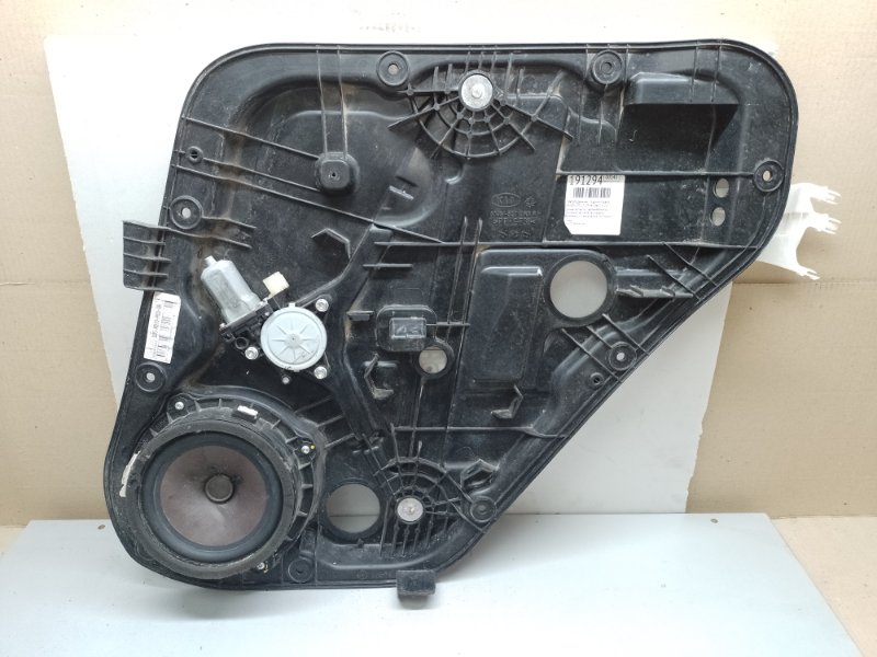 Запчасть стеклоподъемник задний правый KIA SOUL PS 13-19 2017 PS 1.6 83481-B2000 Б/У Стеклоподъемник задний правый KIA SOUL PS 13-19 2017 PS 1.6 83481-B2000 Б/У