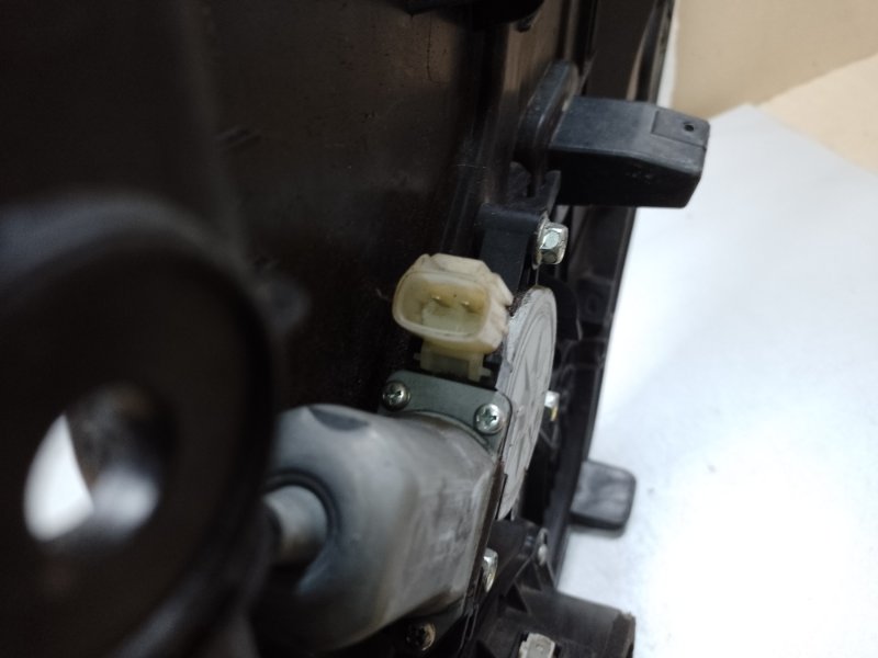 Стеклоподъемник задний правый SOUL PS 13-19 2017 PS 1.6 Стеклоподъемник задний правый SOUL PS 13-19 2017 PS 1.6