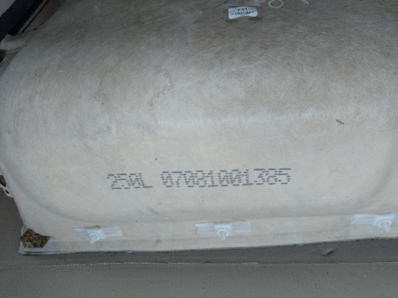 Обшивка крышки багажника LS460 06-12 2007 Седан 4.6