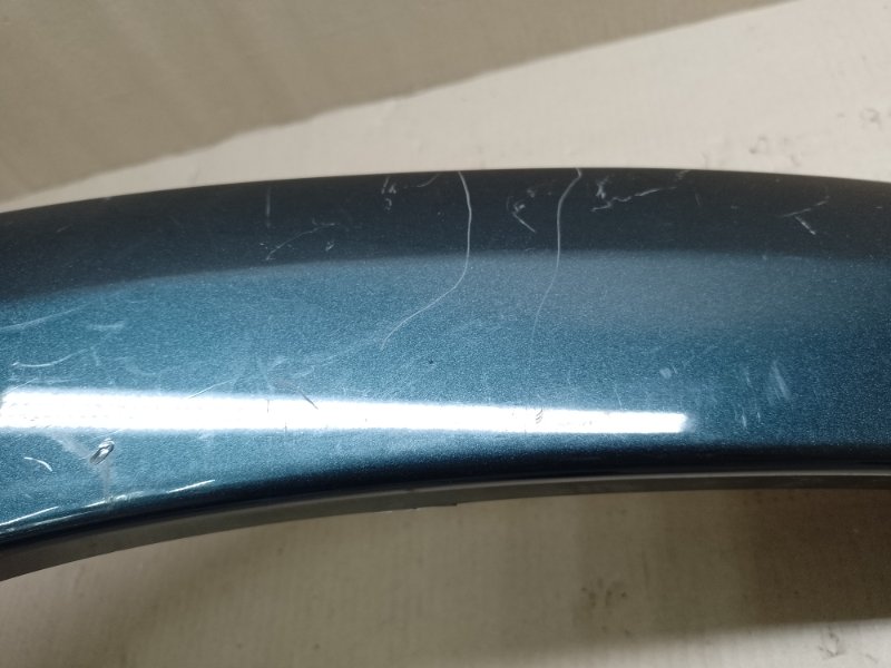 Накладка крыла (расширитель арки) передняя правая RAV4 05-12