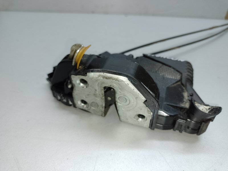 Замок двери передний левый AVALON 05-12 2005 GSX30 3.5 2GR-FE Замок двери передний левый AVALON 05-12 2005 GSX30 3.5 2GR-FE