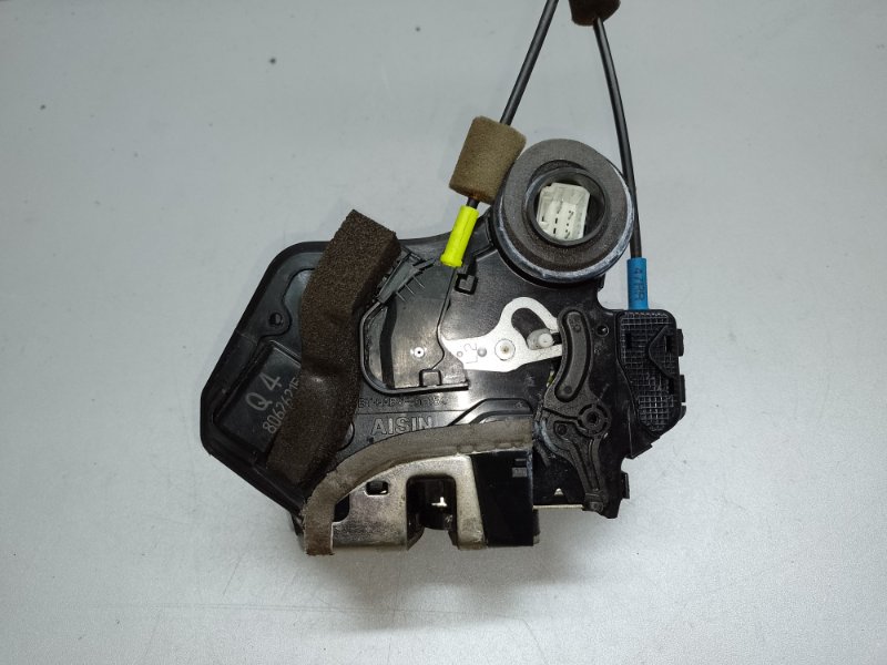 Замок двери задний левый IS250/350 05-13