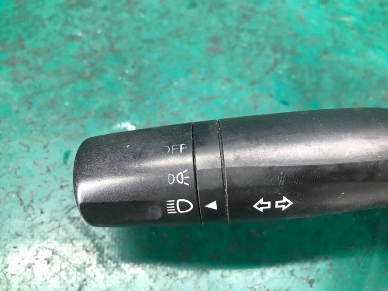 Подрулевой переключатель левый 3 BL 09-13 2010 2.0 LF