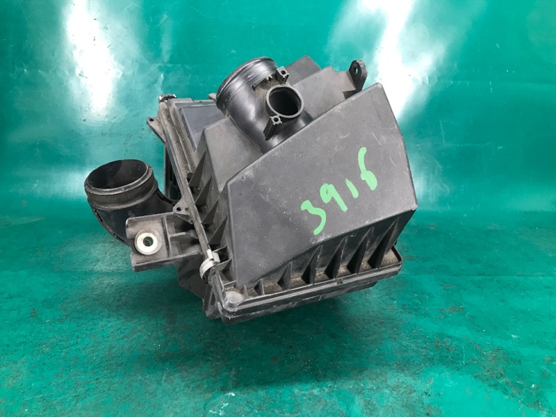 Корпус воздушного фильтра MAZDA 3 BL 09-13 2010 2.0 LF LF8J-13-320A Б/У