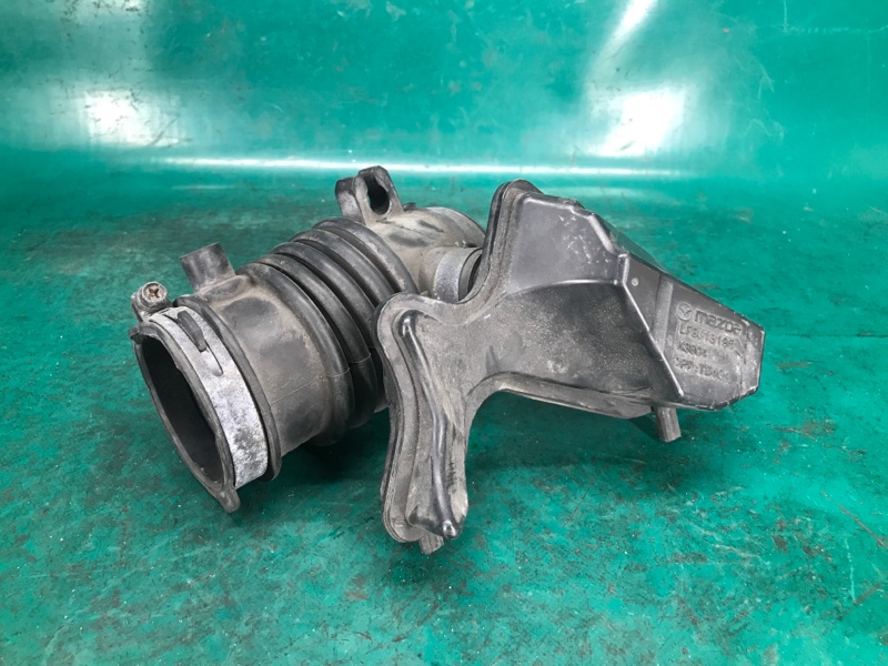 Запчасть патрубок воздушного фильтра MAZDA 3 BL 09-13 2010 2.0 LF LF8J-13-221A Б/У Патрубок воздушного фильтра MAZDA 3 BL 09-13 2010 2.0 LF LF8J-13-221A Б/У