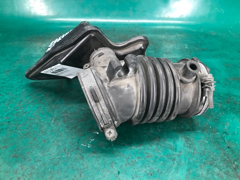 Патрубок воздушного фильтра 3 BL 09-13 2010 2.0 LF Патрубок воздушного фильтра 3 BL 09-13 2010 2.0 LF