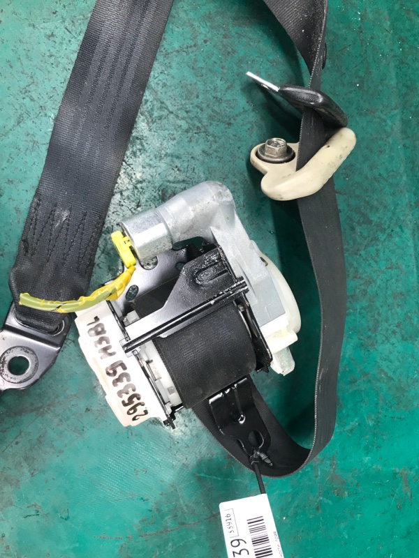 Ремень безопасности правый 3 BL 09-13 2010 2.0 LF