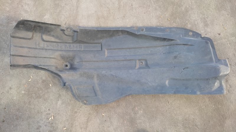 Подкрылок передний левый CX-7 06-12