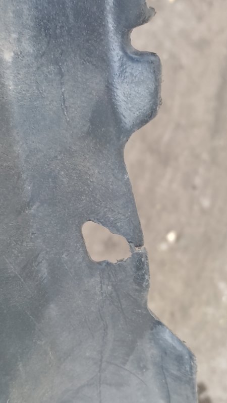 Подкрылок передний правый GS350 GS300 05-11