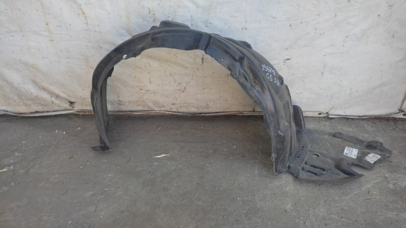 Подкрылок передний правый GS350 GS300 05-11