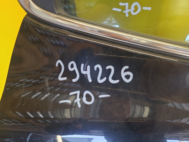 Дверь задняя правая CAMRY 70 17- Дверь задняя правая CAMRY 70 17-