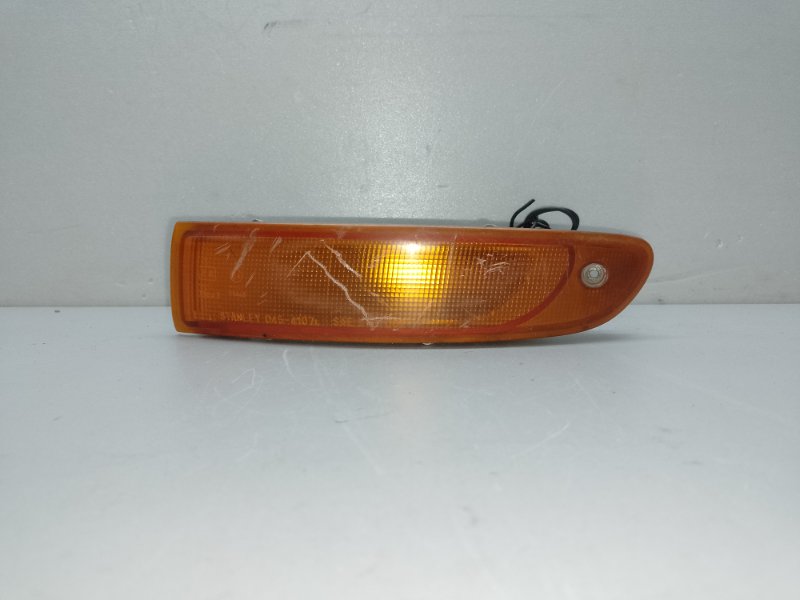 Повторитель поворота в бампер левый MAZDA XEDOS 9 X9 (TA) 93-02 T001-51-36XA Б/У