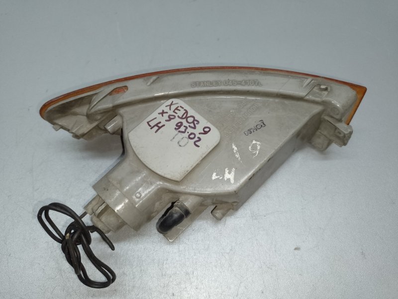 Повторитель поворота в бампер левый XEDOS 9 X9 (TA) 93-02