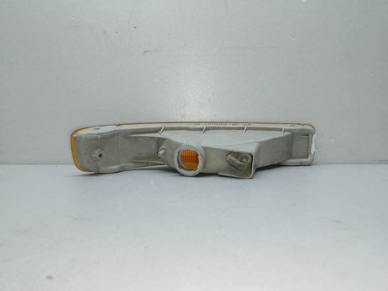 Указатель поворота левый COROLLA E100 91-95