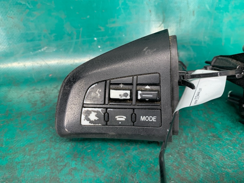 Кнопки на руль правые MAZDA 3 BL 09-13 2.0 LF