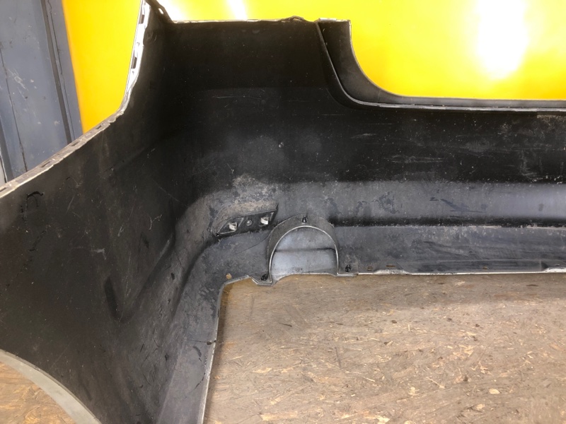 Бампер задний LEGACY 09-15 BM