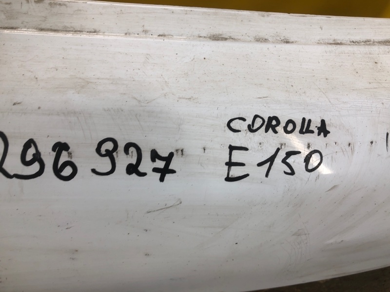 Бампер задний COROLLA 150 06-13 Бампер задний COROLLA 150 06-13