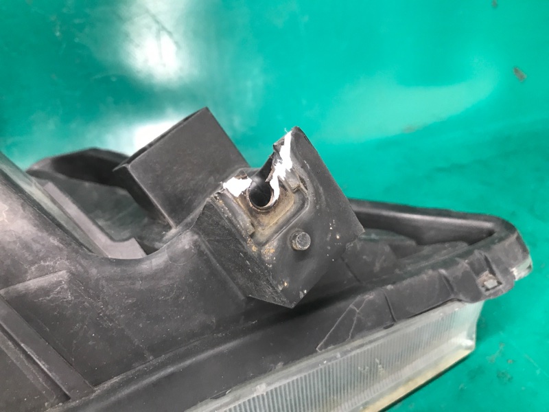 Фара левая MDX (YD2) 06-13 2009 3.7 J37A1 Фара левая MDX (YD2) 06-13 2009 3.7 J37A1