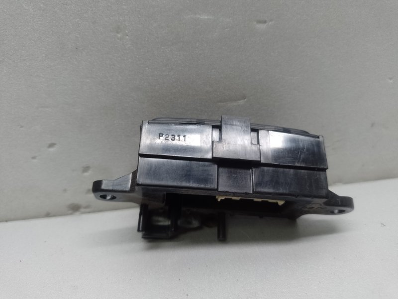 Индикатор выбора скоростей NISSAN LEAF 10-17