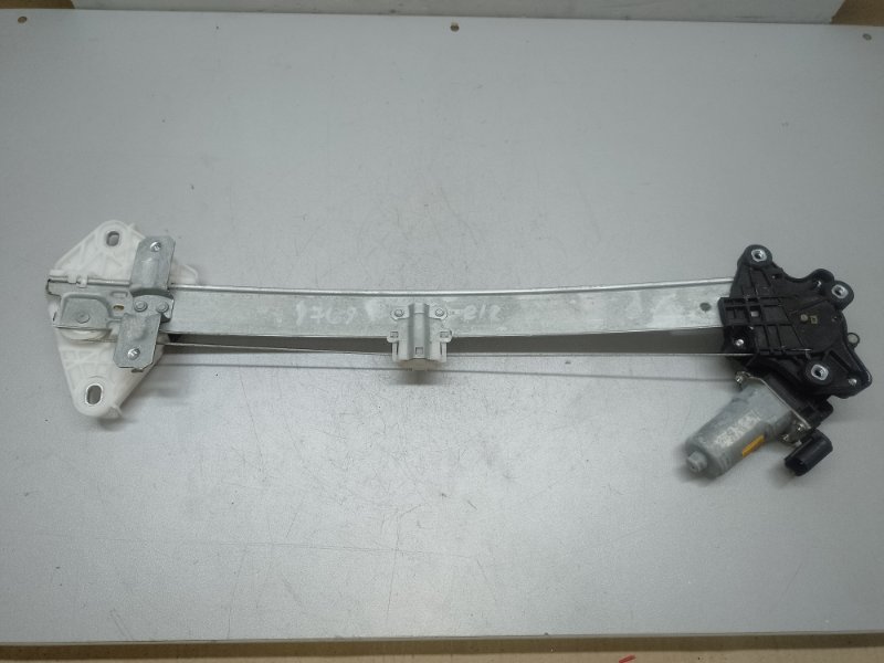 Стеклоподъемник задний правый TLX 14-17 2016 Седан 2.4L 4