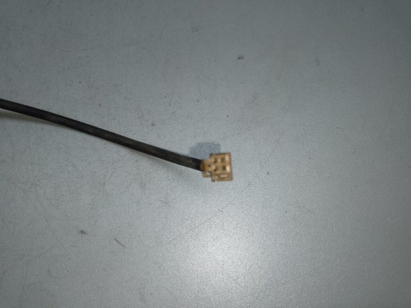 Датчик открытия багажника правый INFINITI QX56 / TITAN / ARMADA 04-16 Внедорожник 5.6